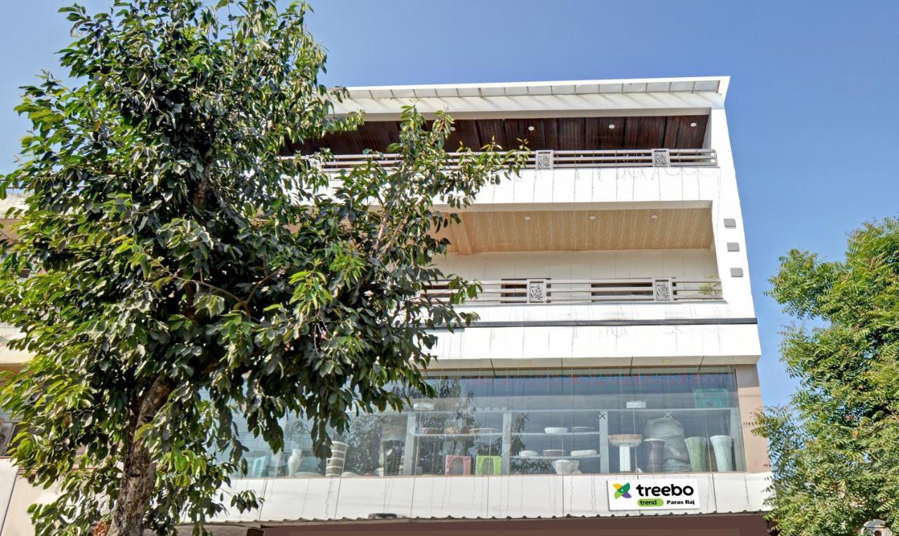 Treebo Paras Raj Near City Palace Udaipur Luaran gambar